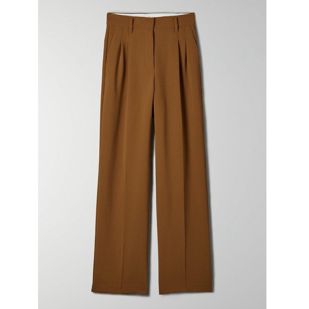Aritzia Effortless Pant